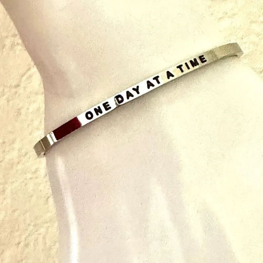 Mantraband one day at a time silver tone open cuff bracelet
